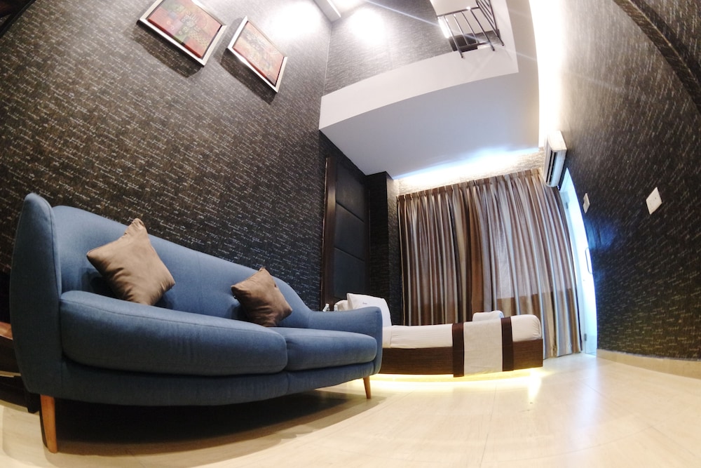 HereHotel.com 31/38