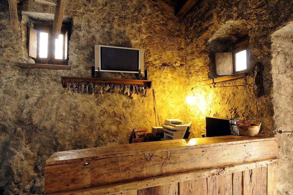 SEXTANTIO ALBERGO DIFFUSO 25/50