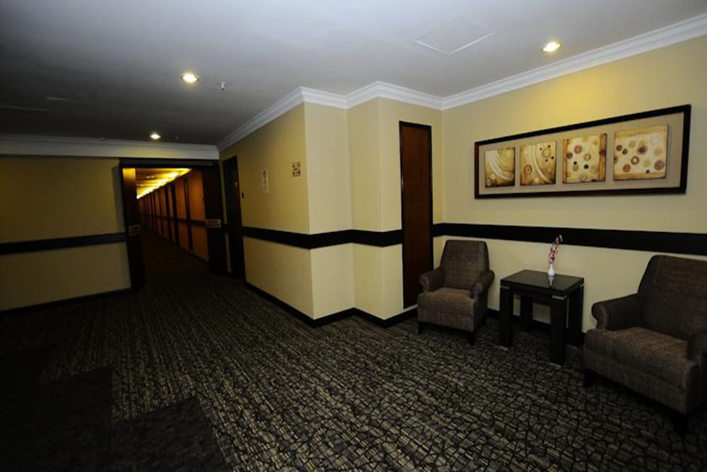The Katerina Hotel 26/33