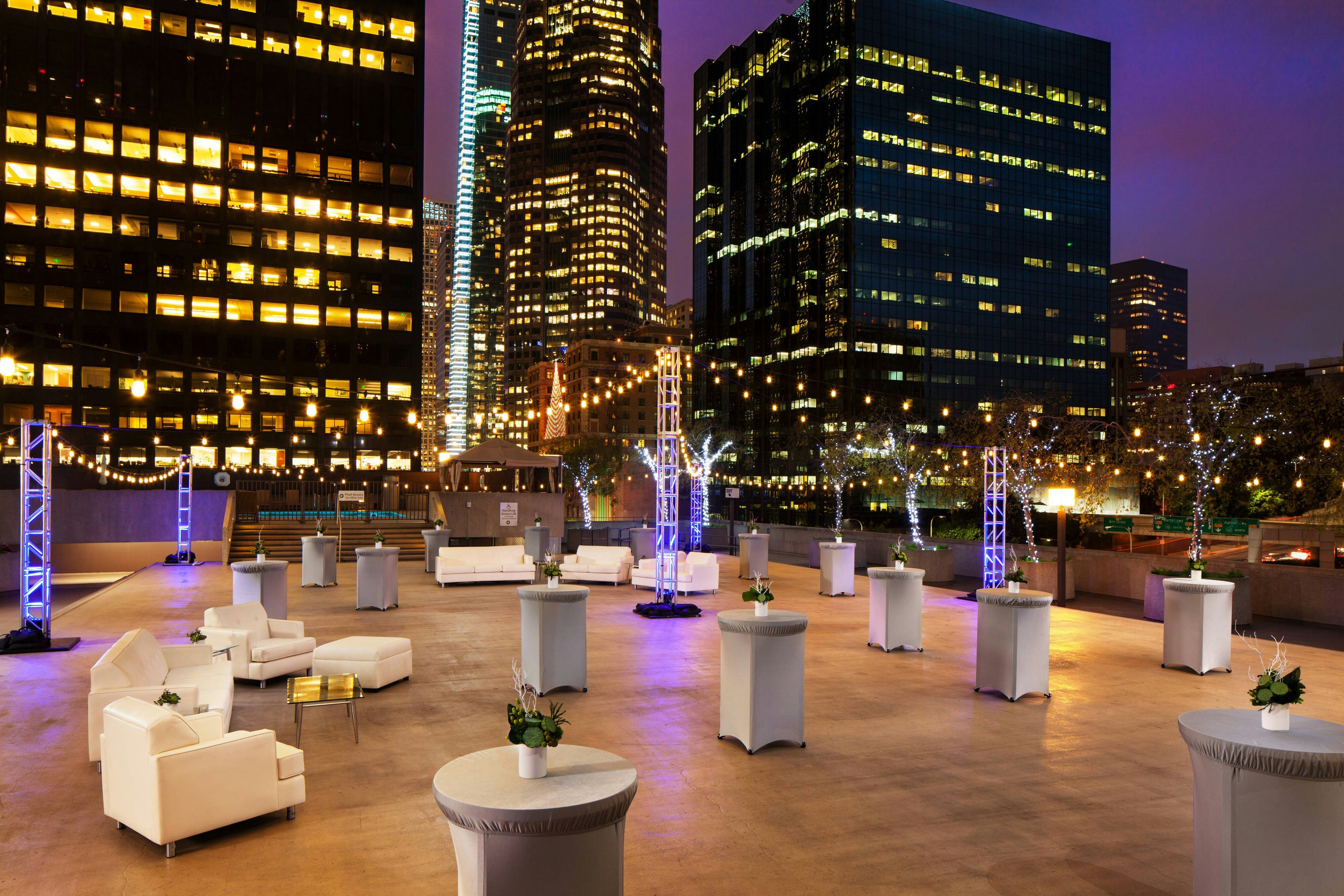 Westin Bonaventure 45/50
