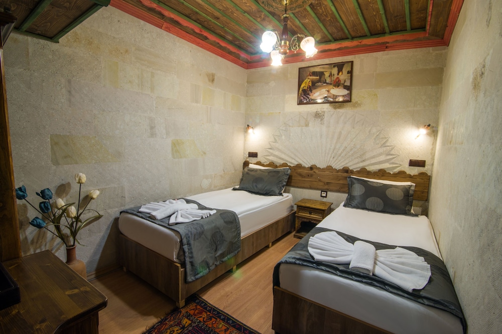 HISTORICAL GOREME HOUSE 13/65