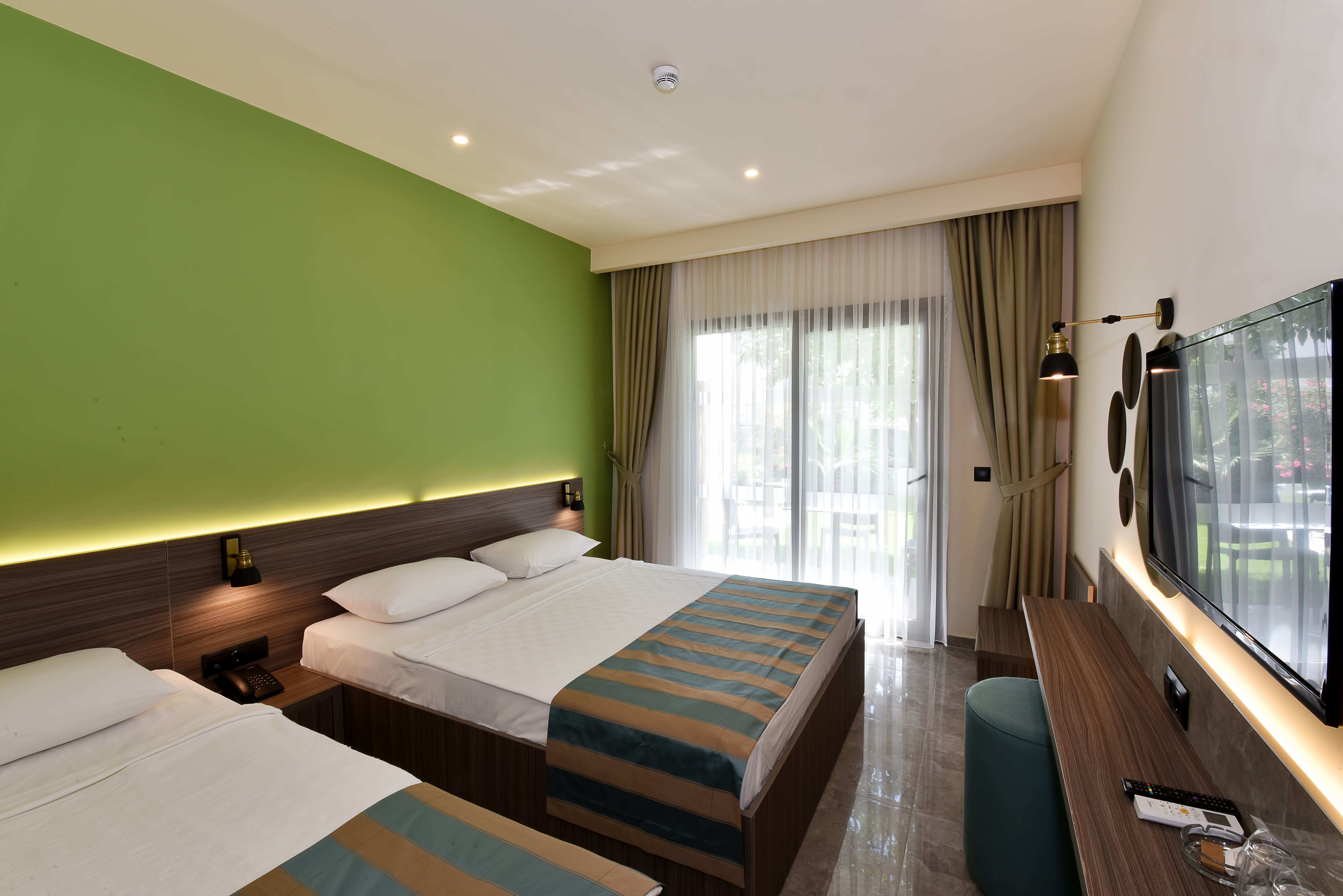 DOUBLE ROOM - GARDEN VIEW