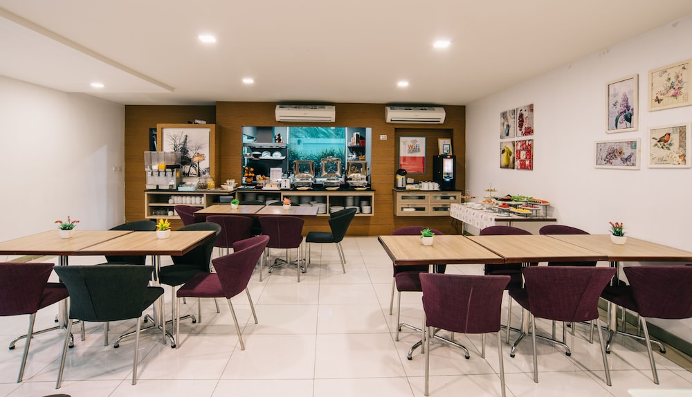 Icheck Inn Residence Patong 58/65