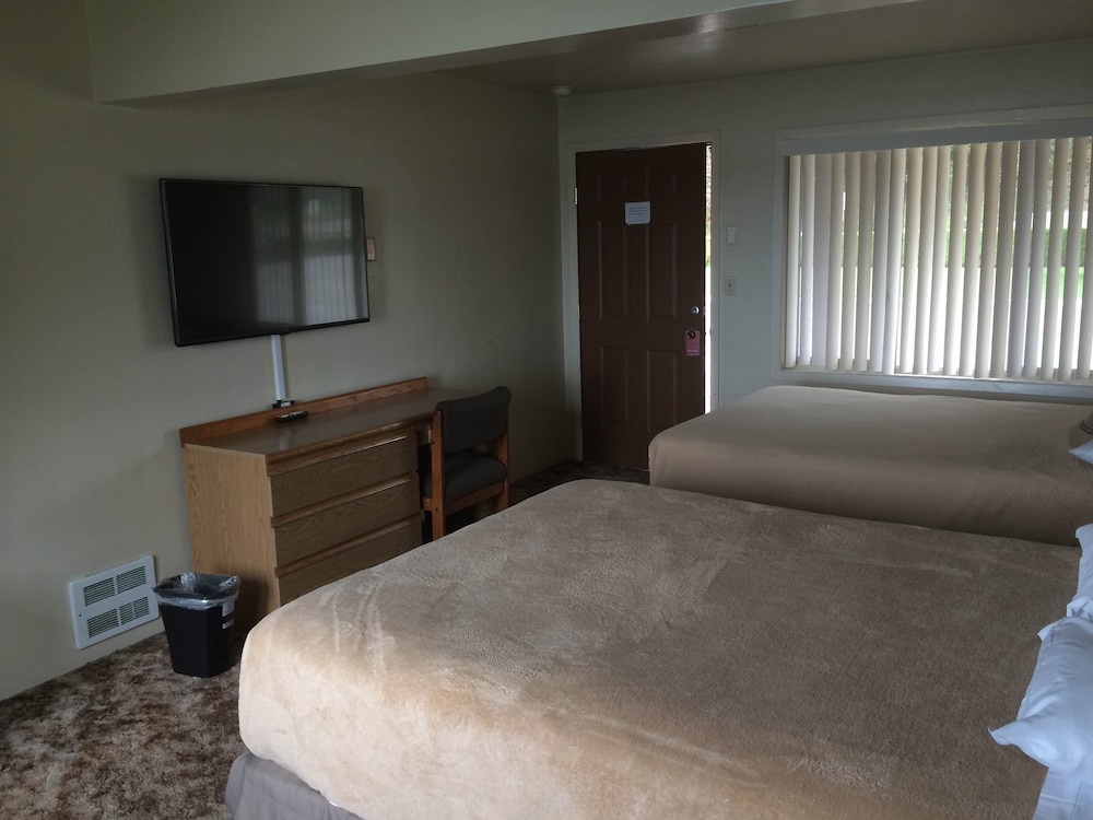 Bay Bridge Motel 18/45