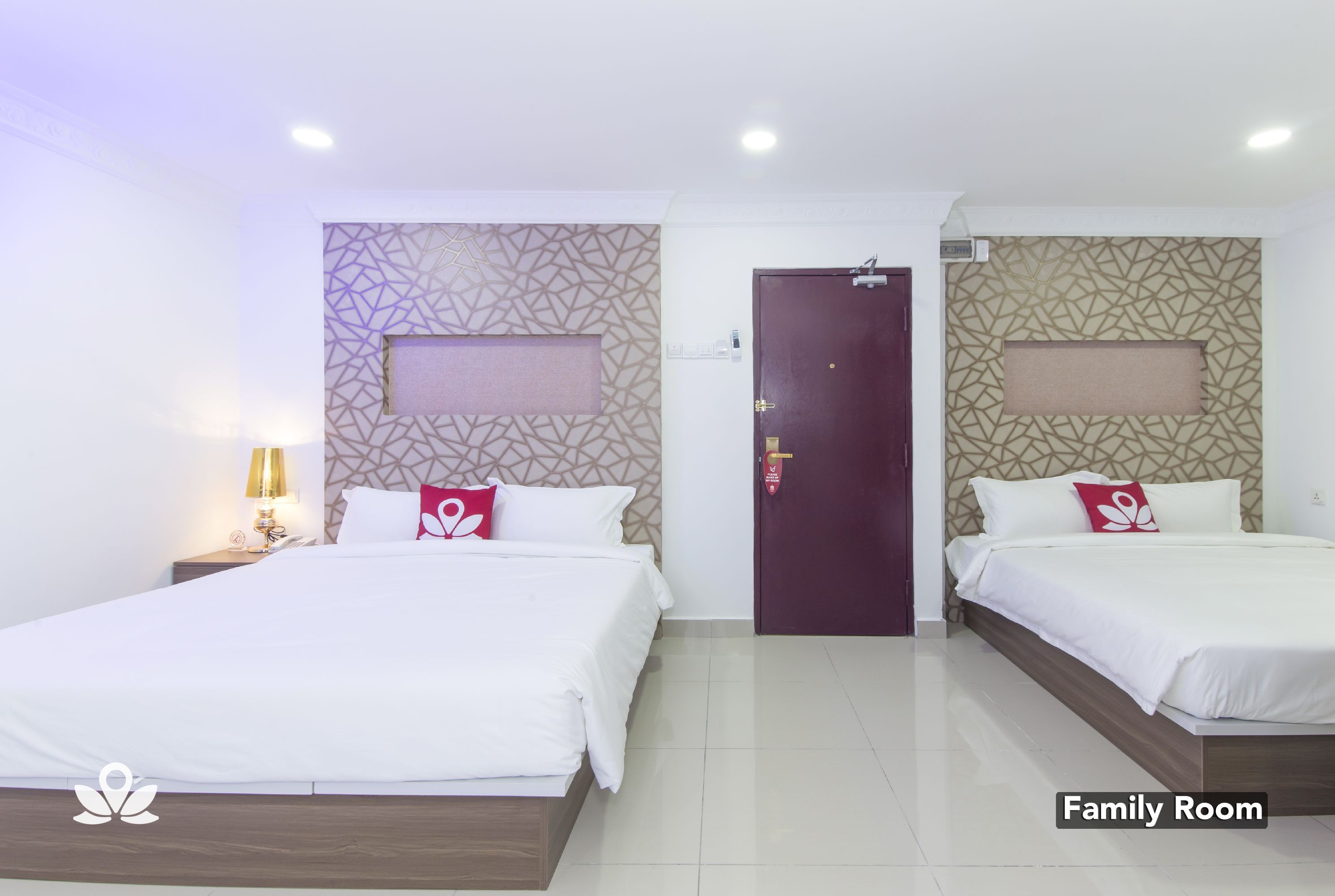 Zen Rooms Poorna Hotel 14/50