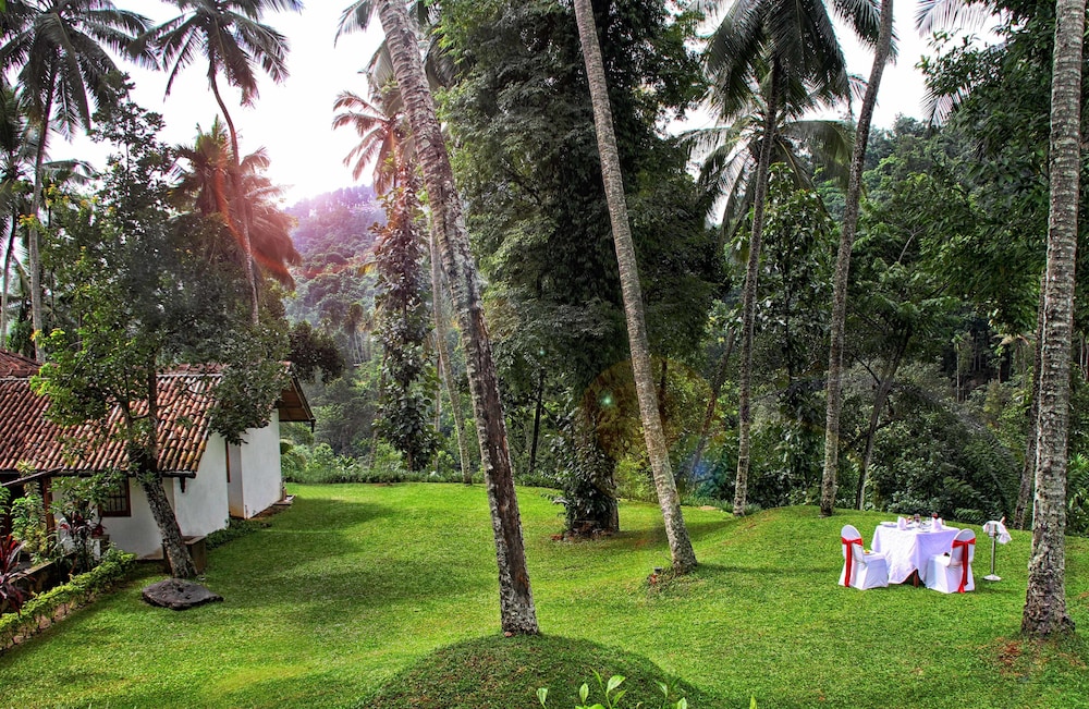 Athulya Villas 31/36