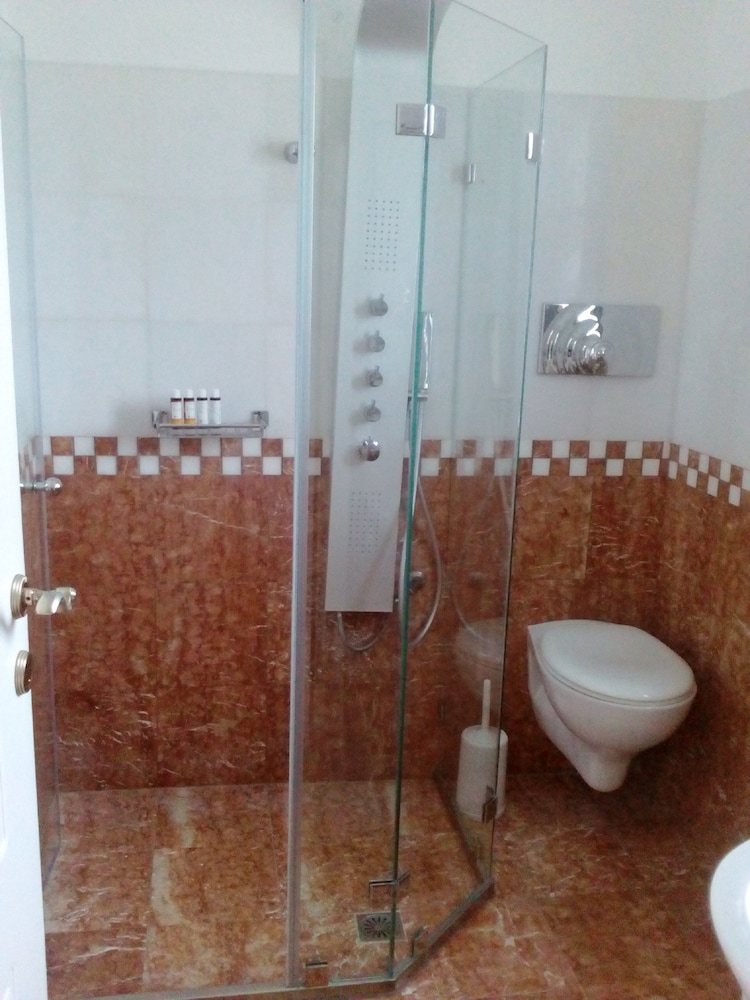 Kedros Villas 73/74