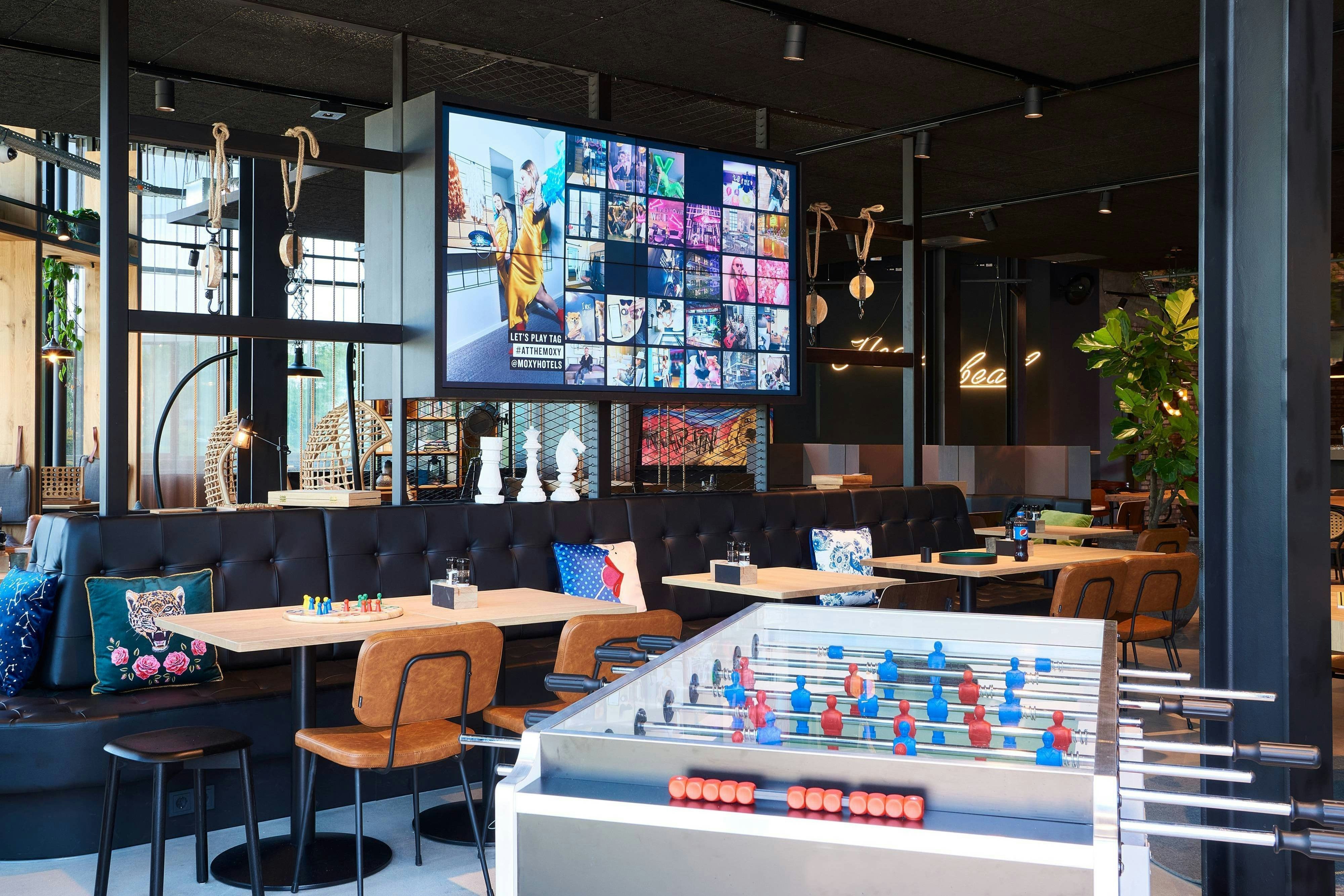 Moxy Amsterdam Schiphol Airport 10/10