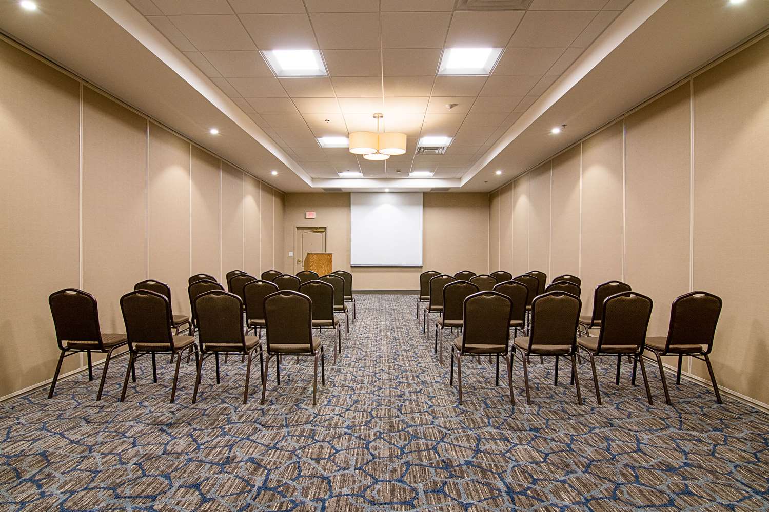 Comfort Inn Plymouth-Minneapolis 17/20
