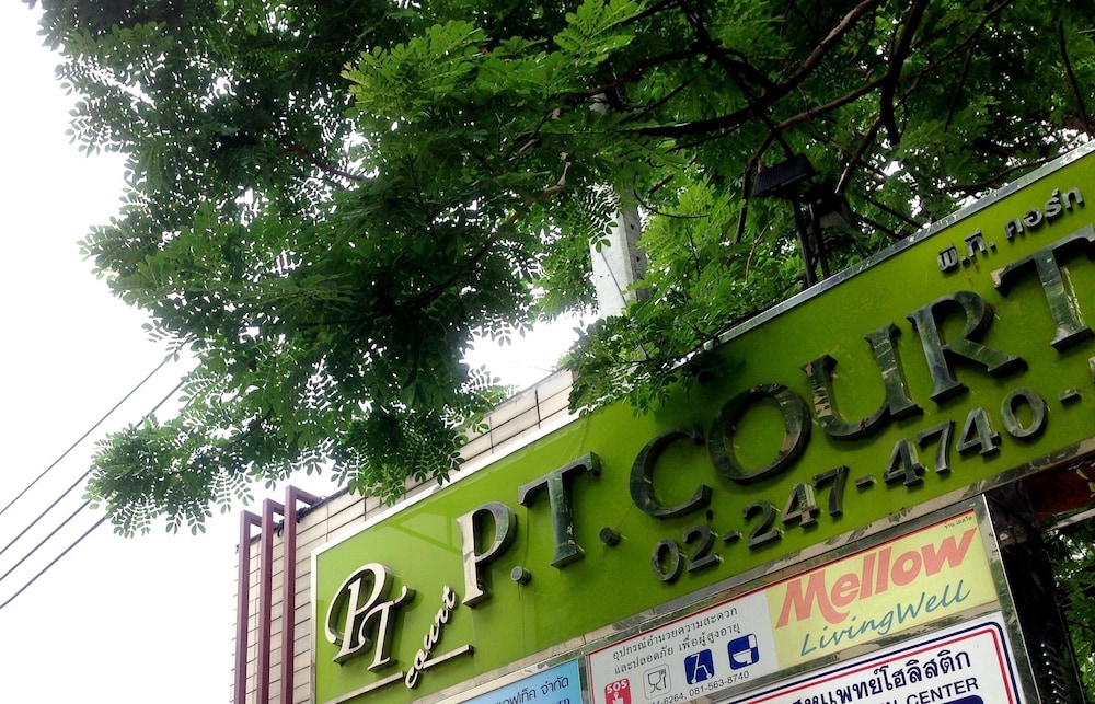 P.T. Court 2/72