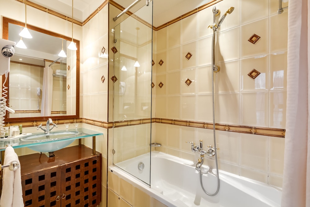 Villa Pantheon Hotel 39/44