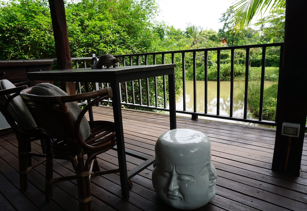 Mae Nai Gardens 37/50