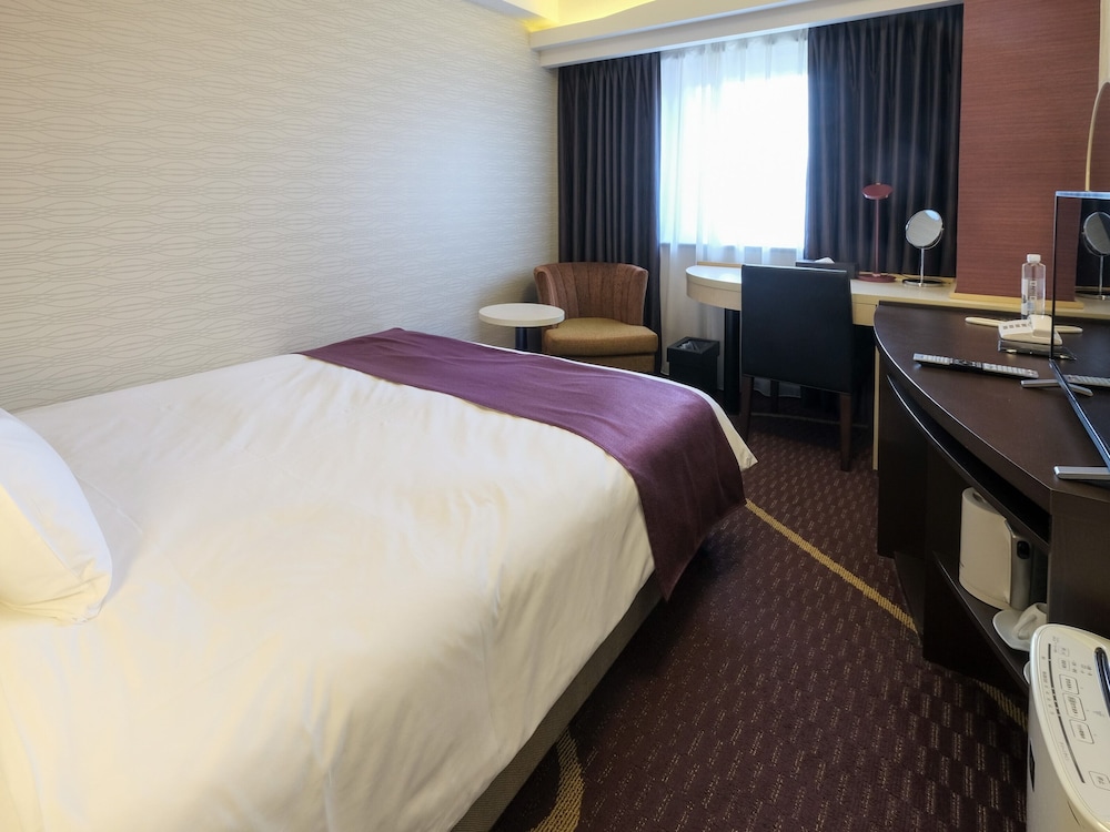 EXECUTIVE, SINGLE, DOUBLE BED, SMOKING