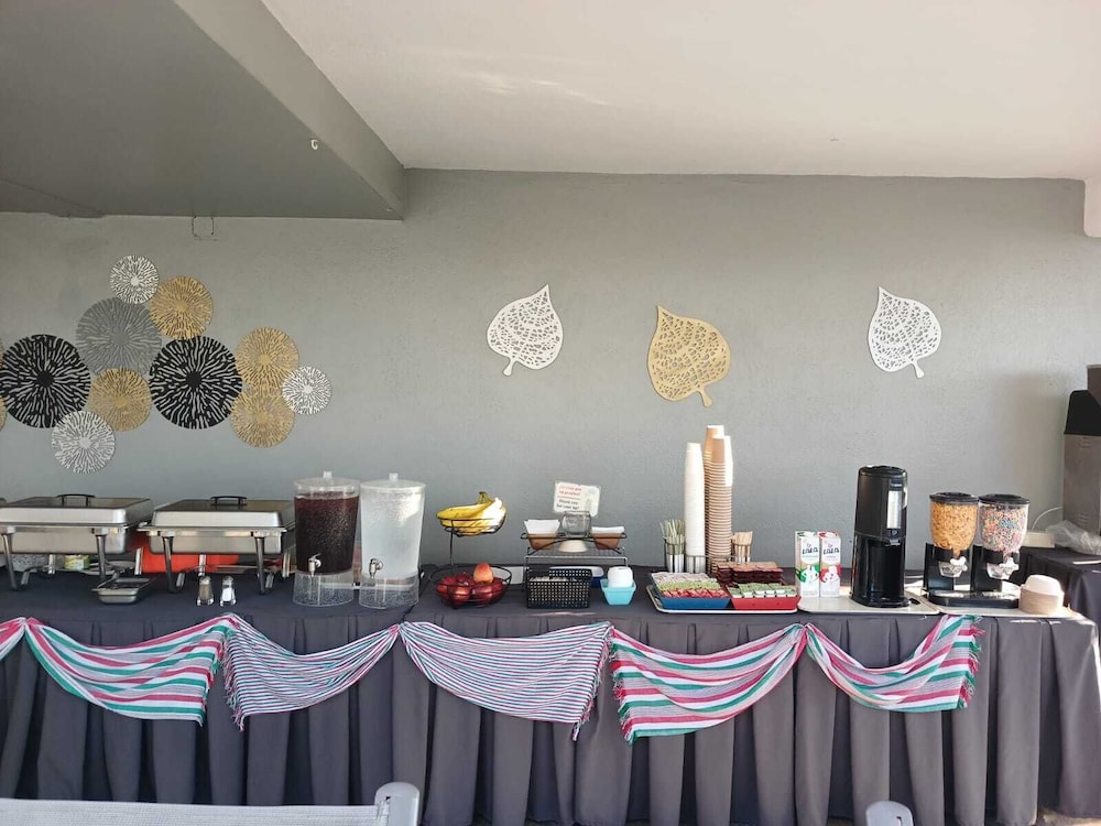 Hotel And Suites Las Palmas Los Cabos 56/68