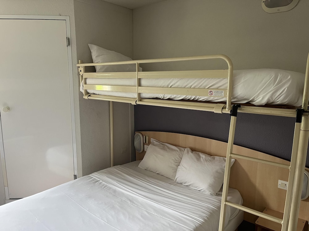 Hotel Premiere Classe Niort Est - Chauray 14/57