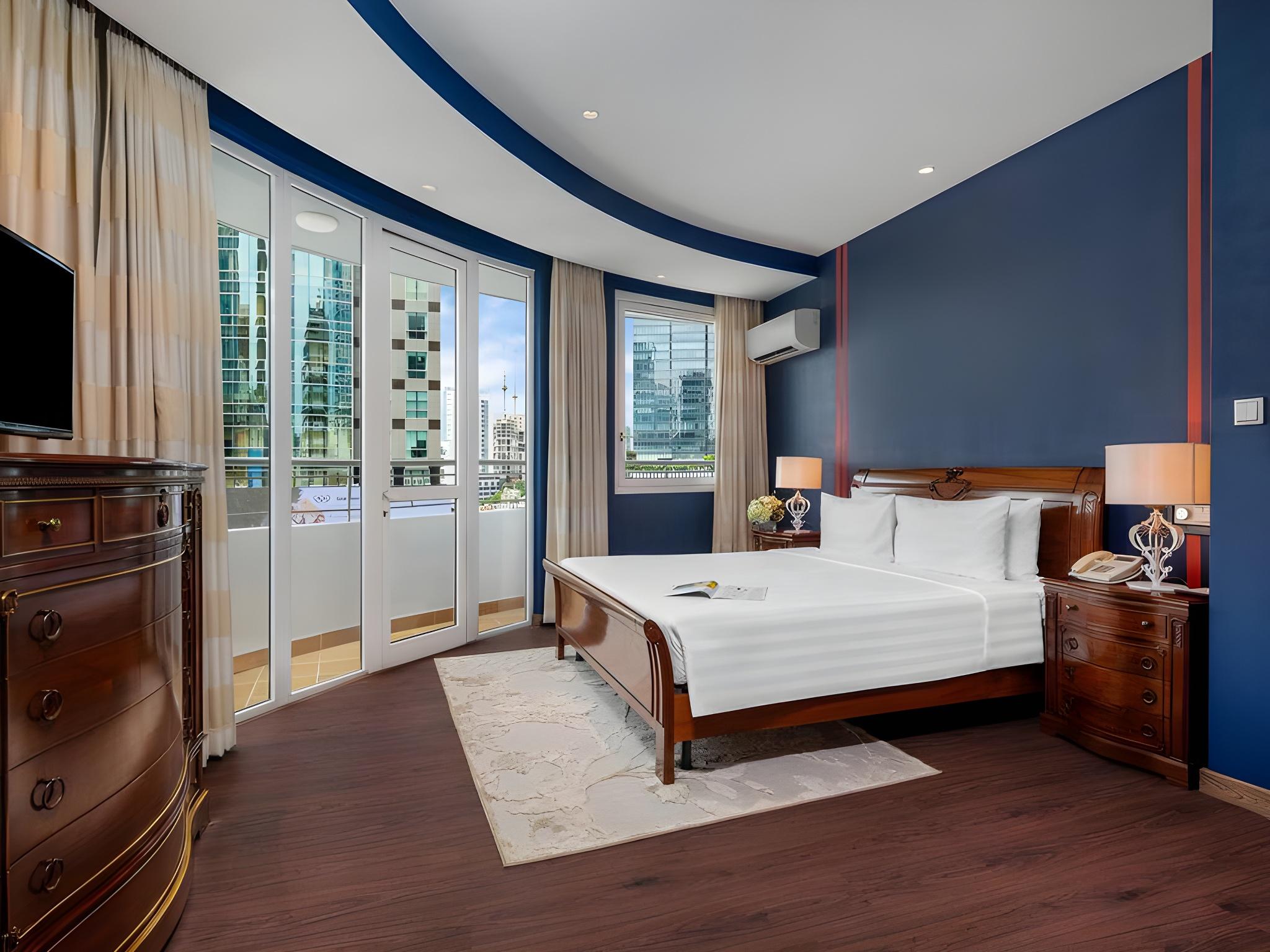 Palace, Premier, Suite