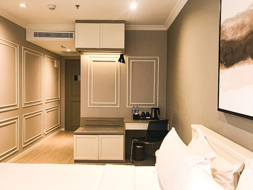 Ashley Hotel Sabang 40/70