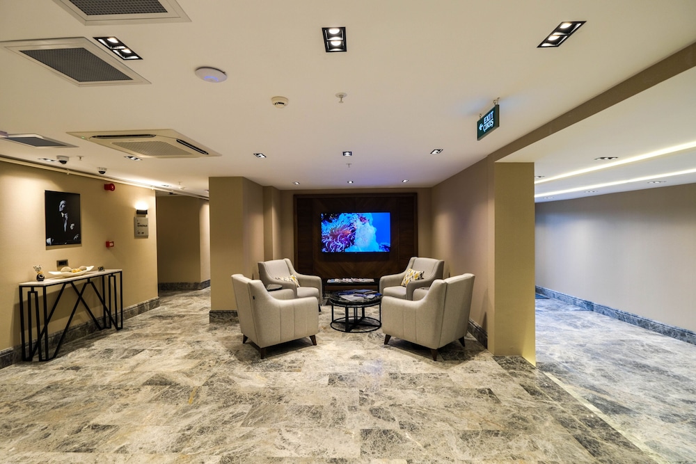 B'Istanbul Hotel 37/50