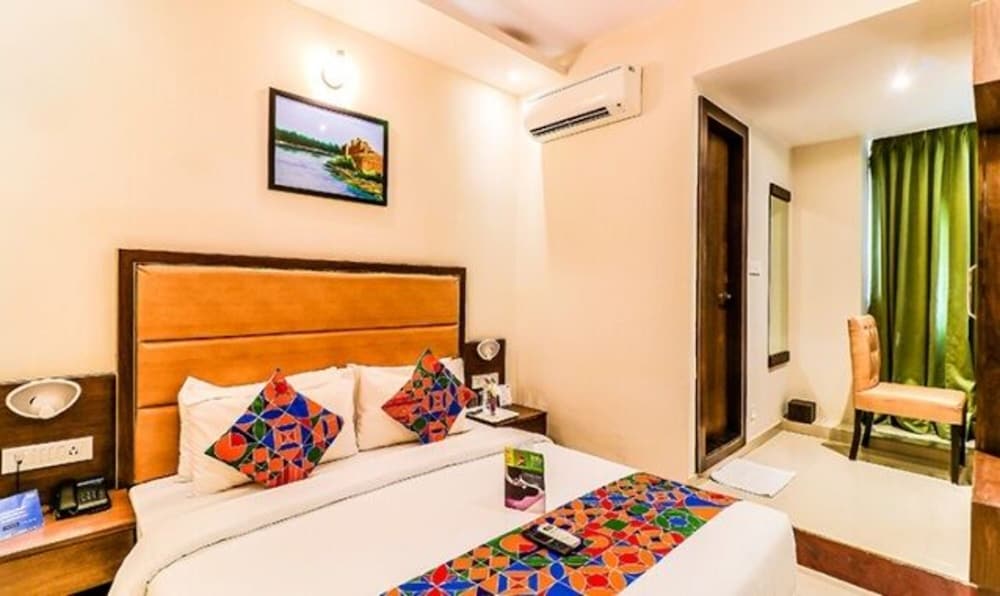 Fabhotel Admiral Andheri 15/31