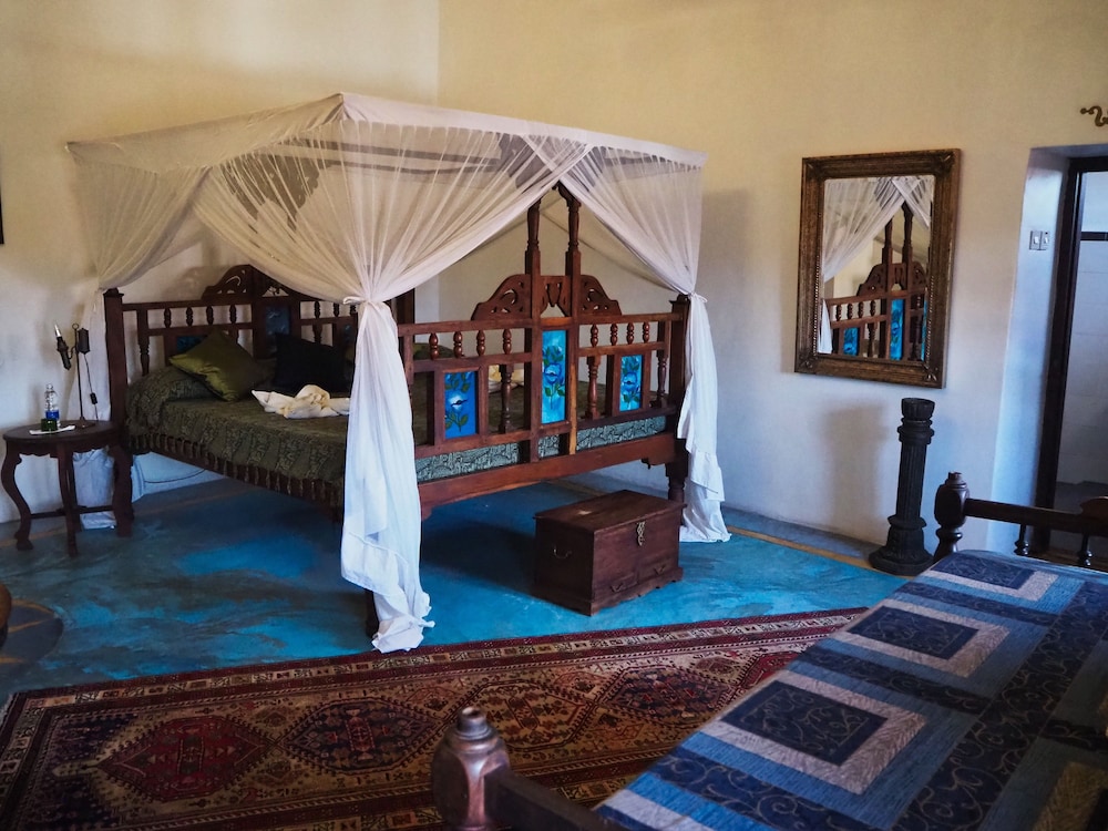 Zanzibar Coffee House 26/50
