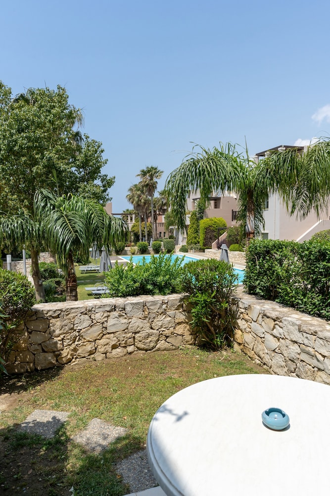 Plakias Cretan Resorts 39/65