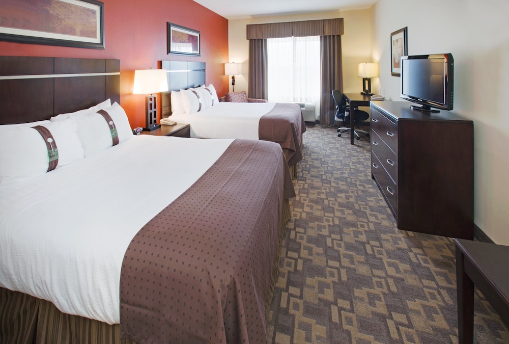 Holiday Inn Lincoln Southwest 10/43