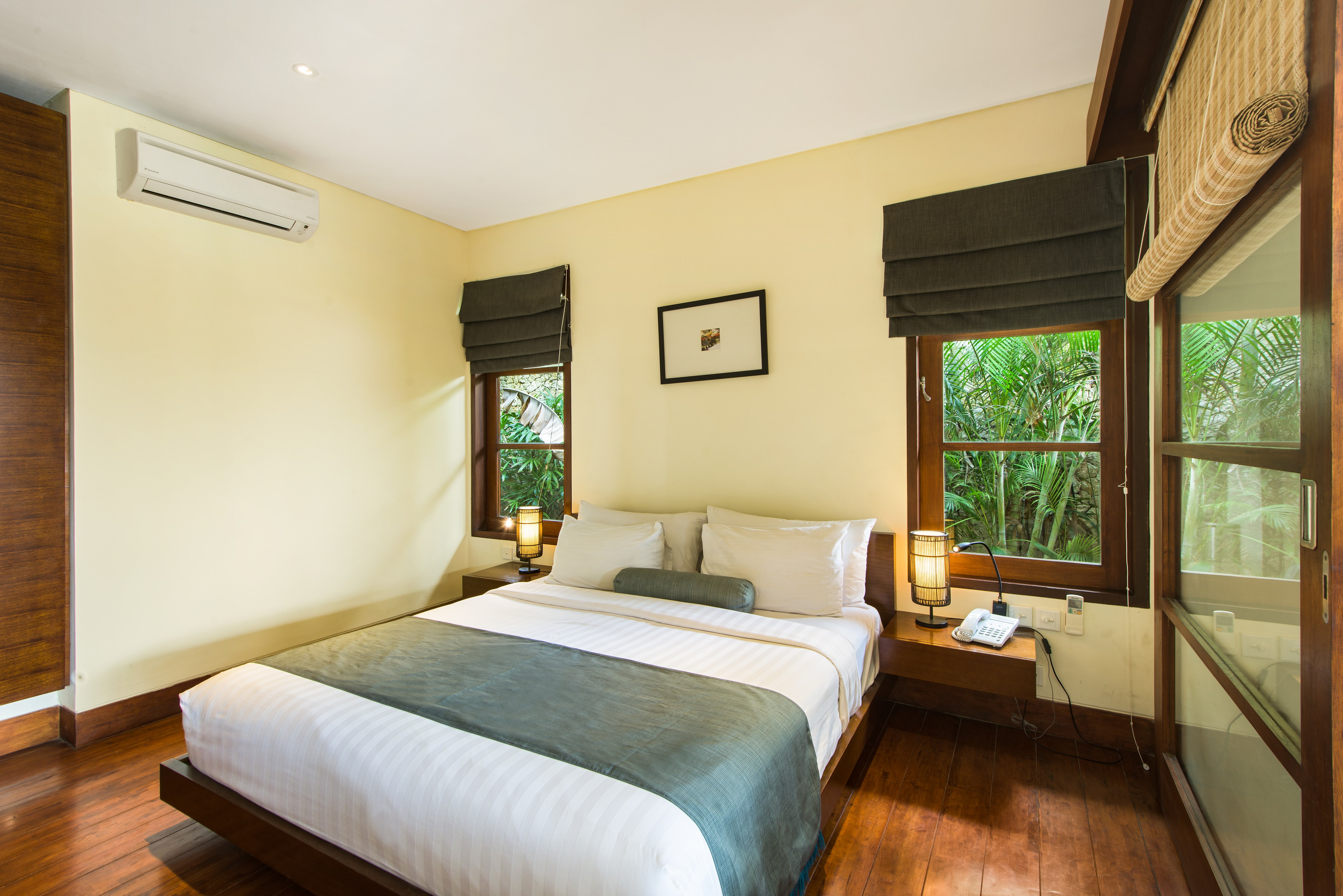2 Bedrooms, Pool, Villa