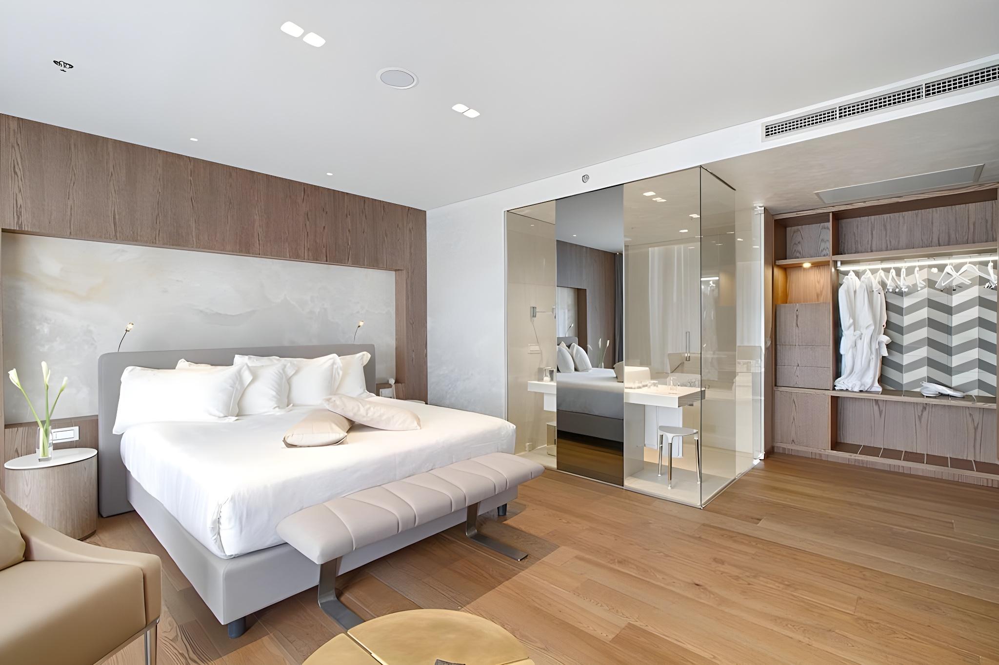 Superior, Single, Single Bed
