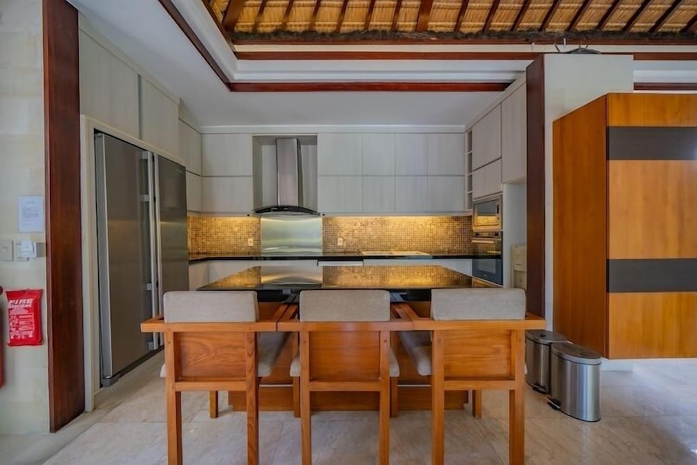 Kedonganan Beach Villas 35/50