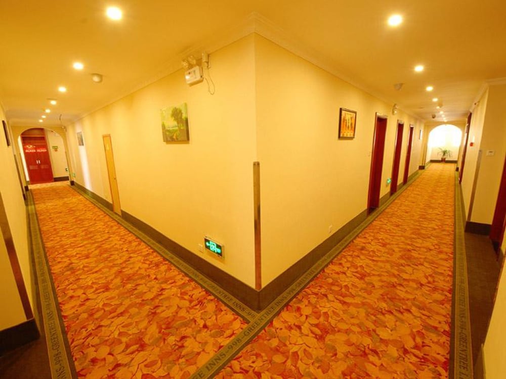 Greentree Inn Jiangsu Taizhou Jingjiang Bus Station Express Hotel 7/41