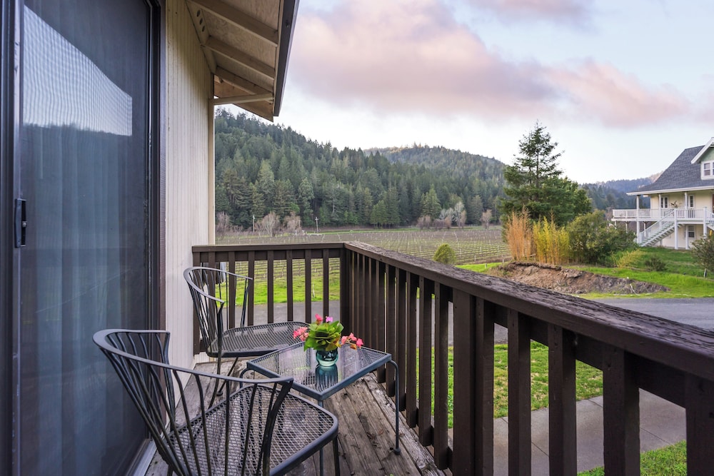 West Sonoma Inn and Spa 3/51