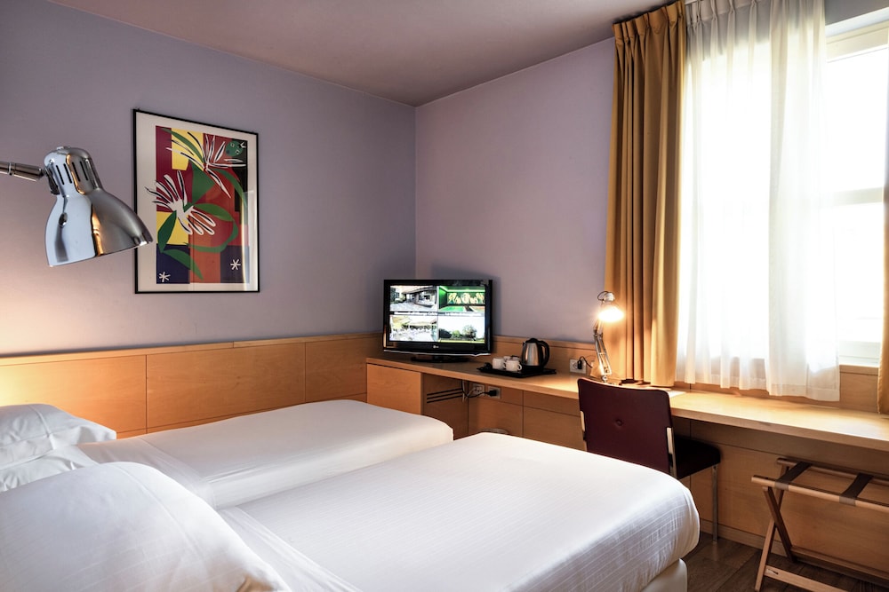 Albergo Celide 25/79