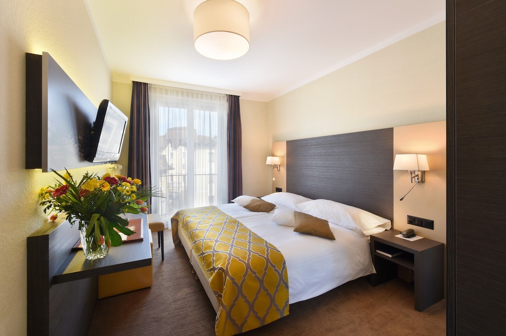 Bellerive Hotel 14/50