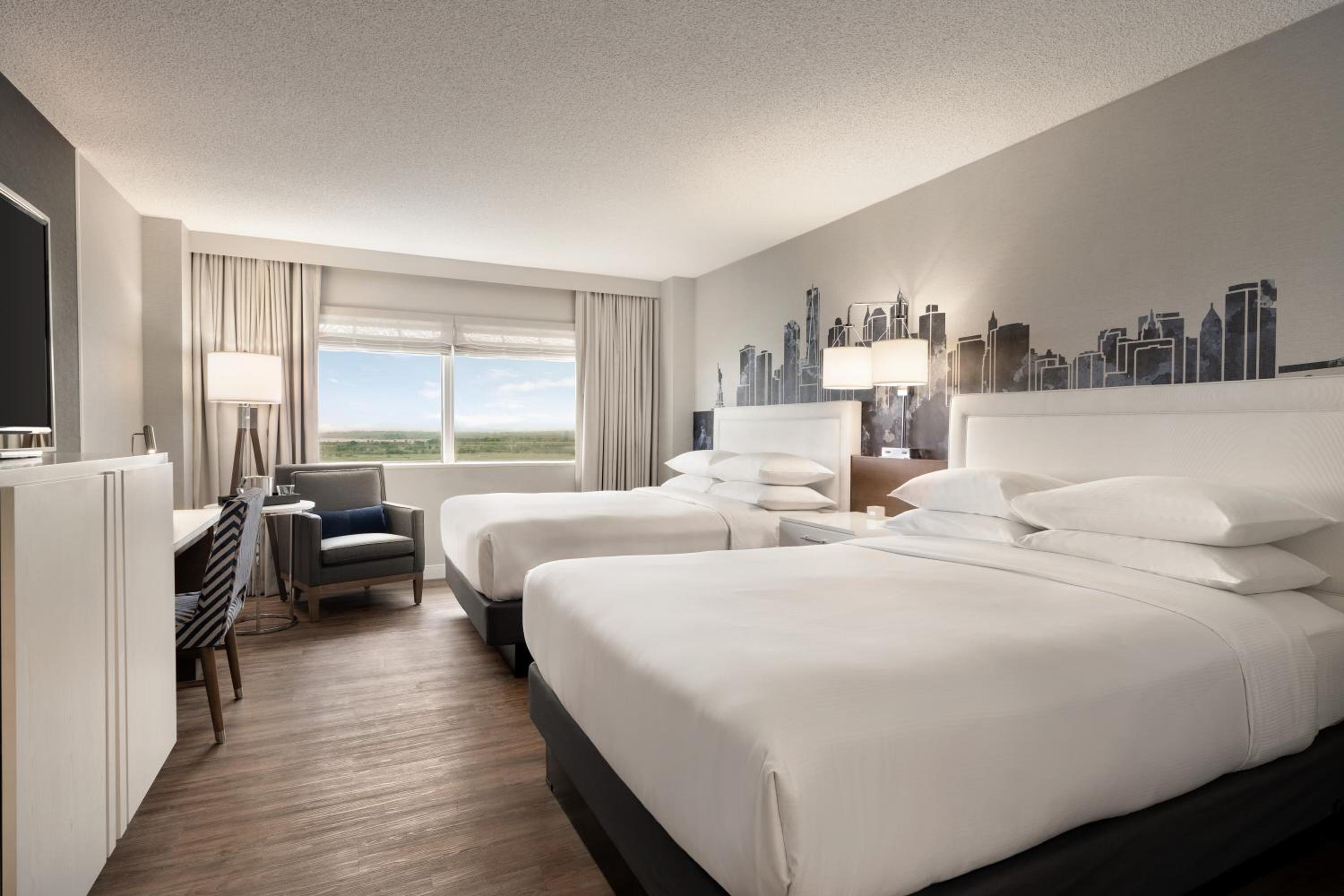 Room, 2 Queen Beds, Blue View