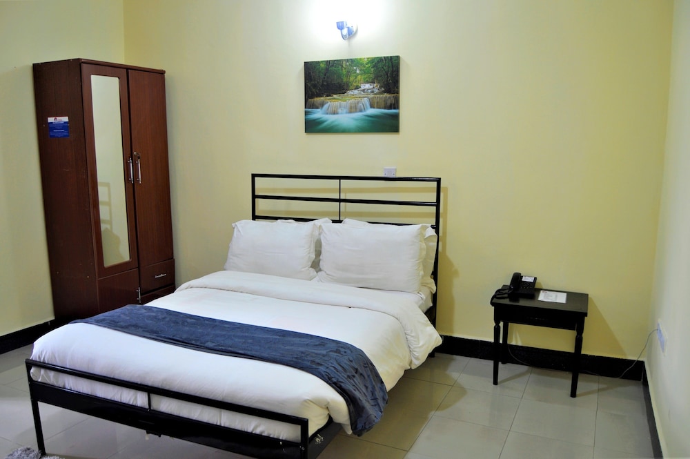 M Hotel Mbezi 16/71