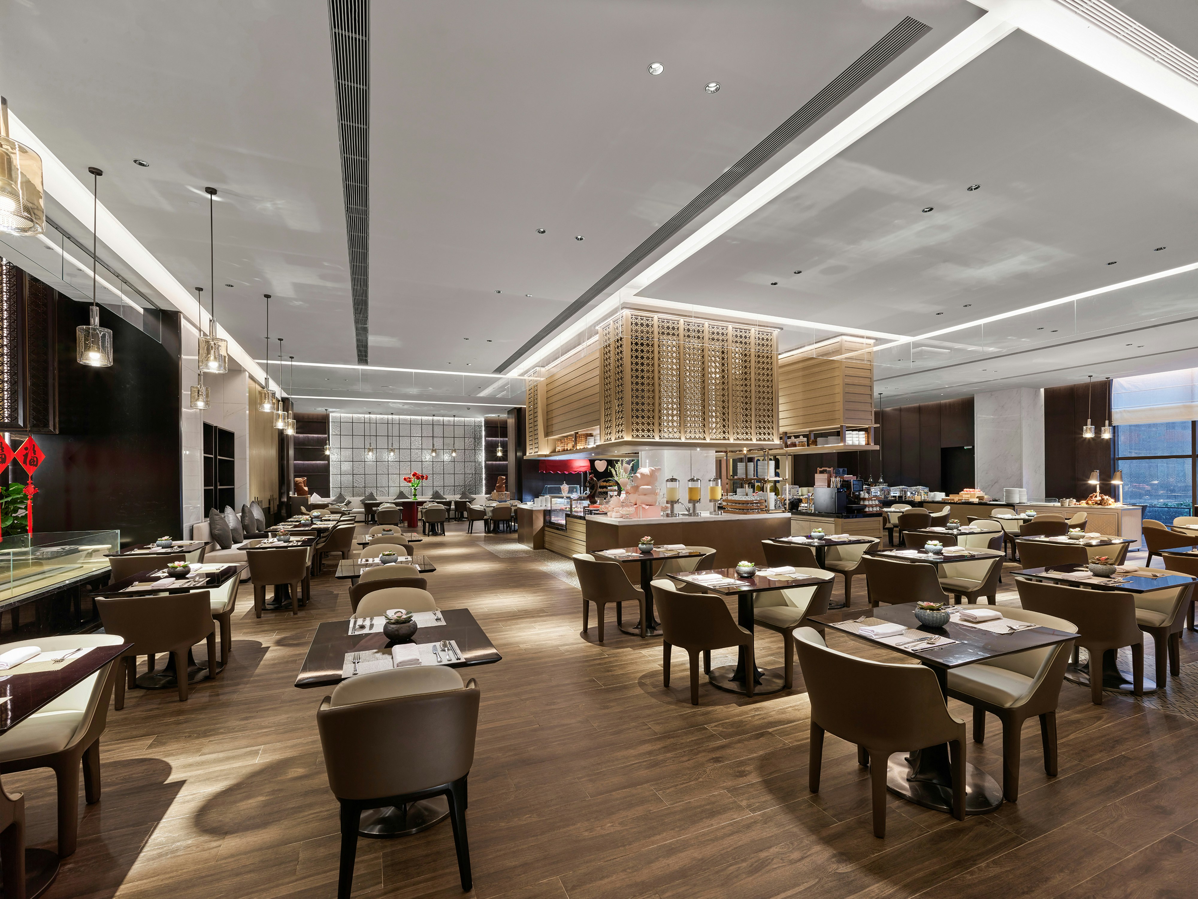 Hilton Jiaxing 18/28