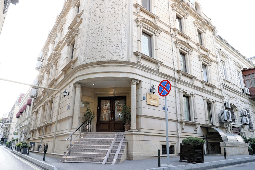 NEMI HOTEL 6/50