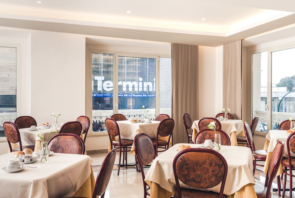 Raeli Hotel Siracusa 25/30