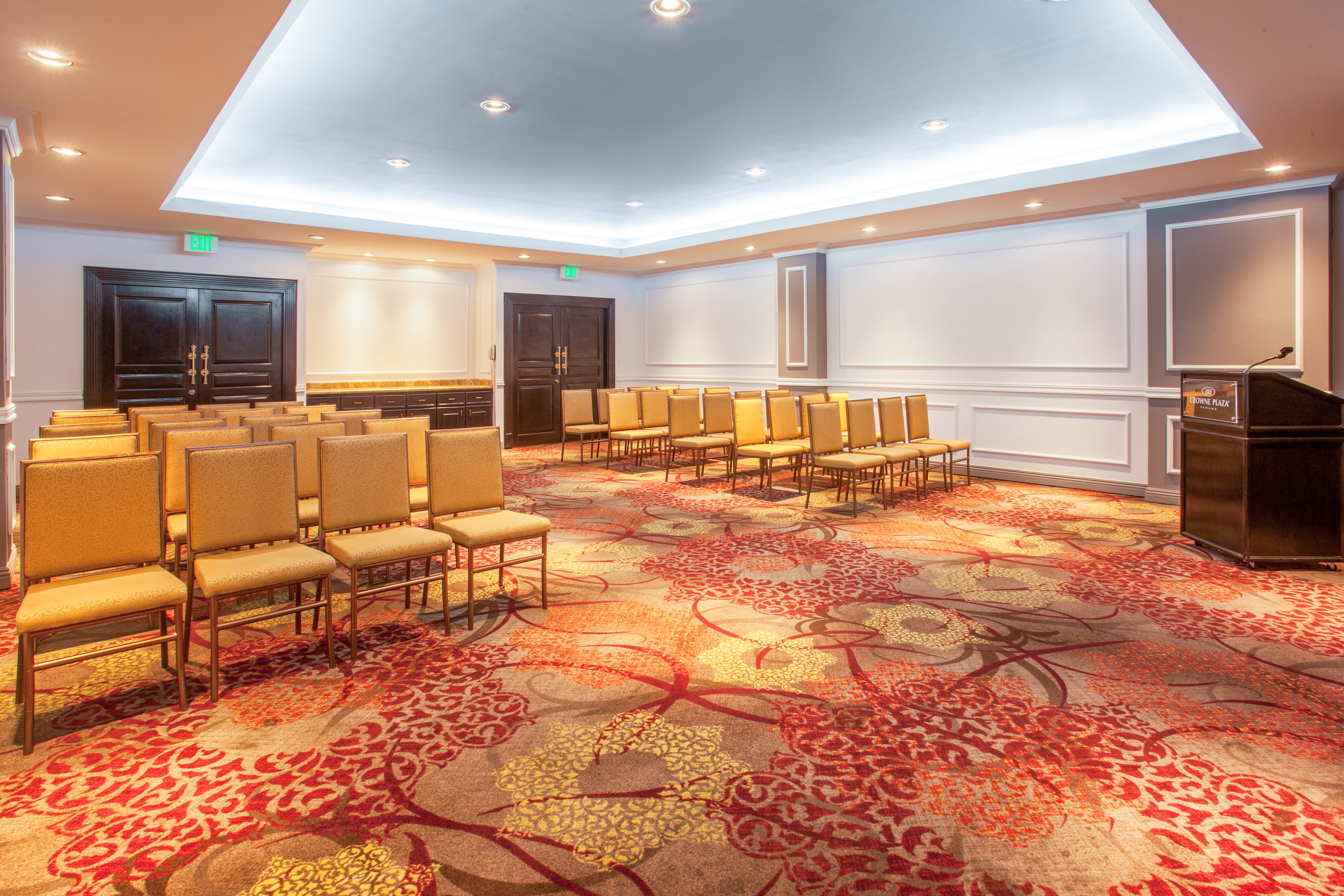 Crowne Plaza Panama 34/80