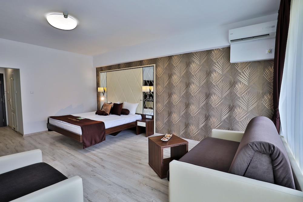 Prestige Deluxe Hotel Aquapark Club 46/76