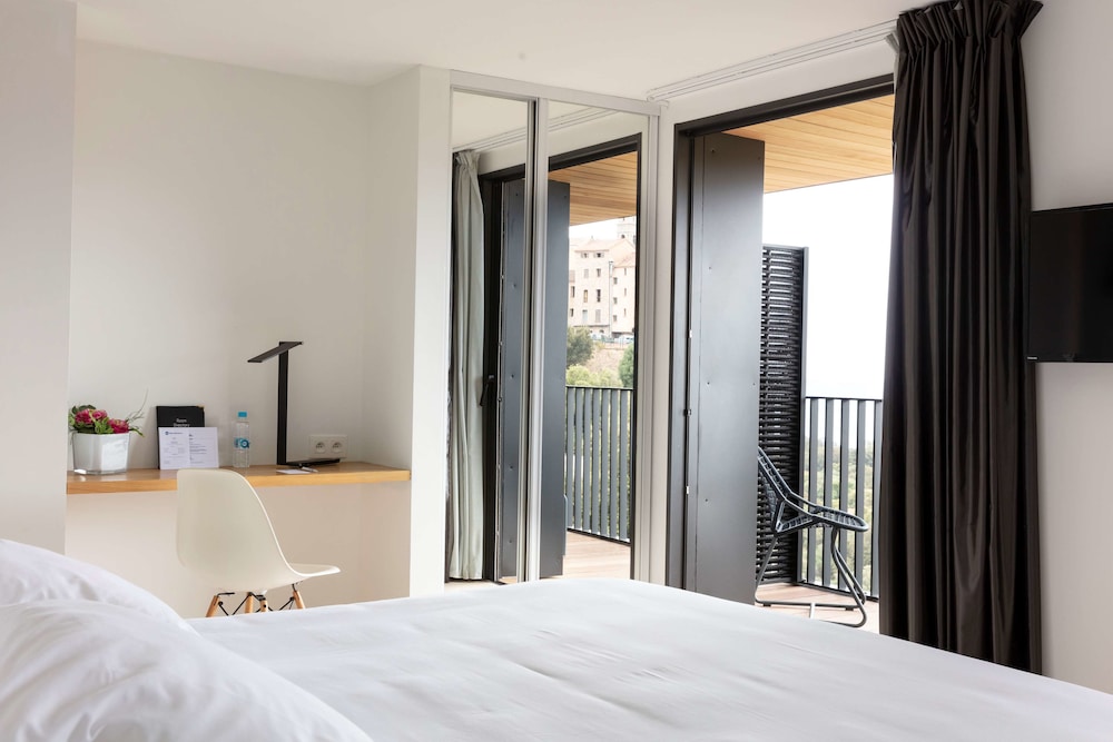 Hotel Alcyon 7/41