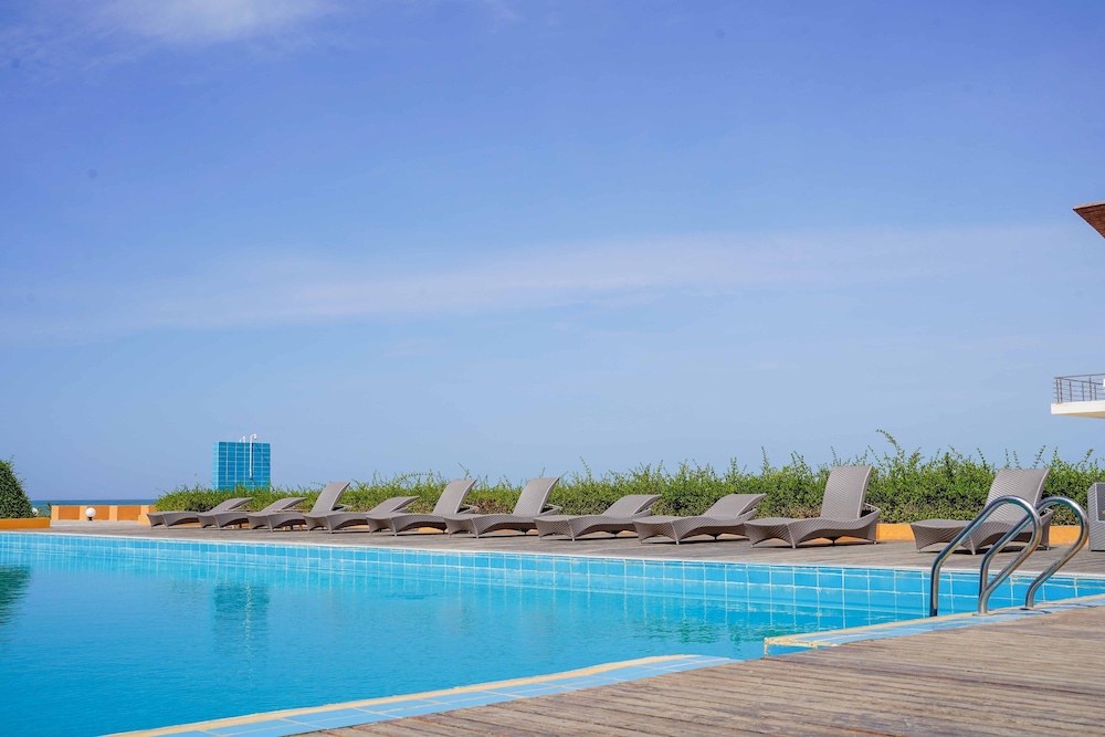 Hotel Al Salam Resort 19/20