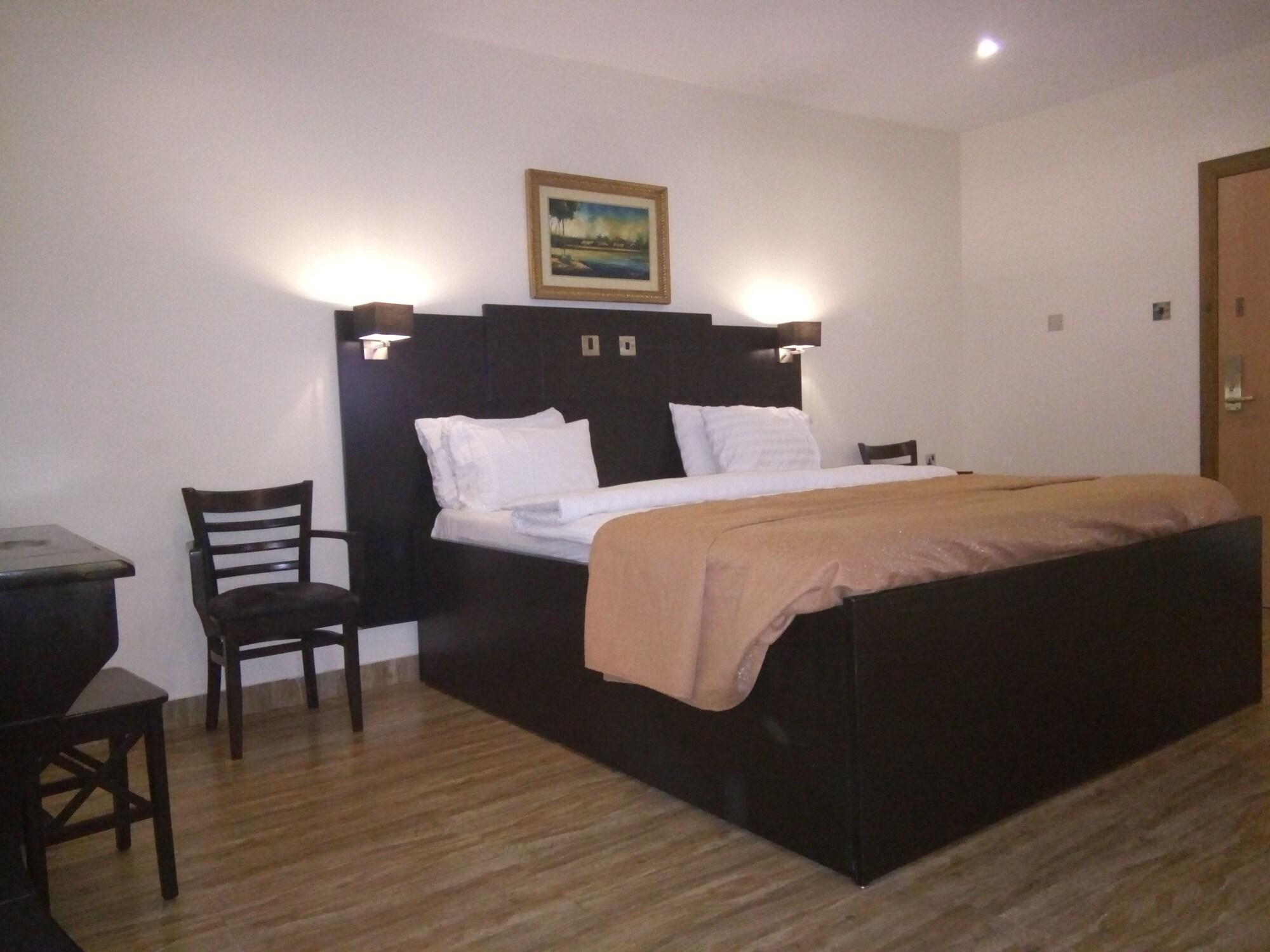 Eden Crest Hotel & Resort 9/18