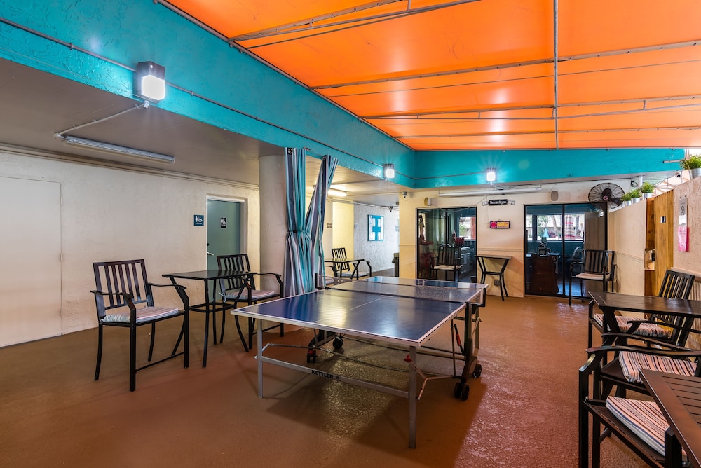 La Costa Beach Club 52/70