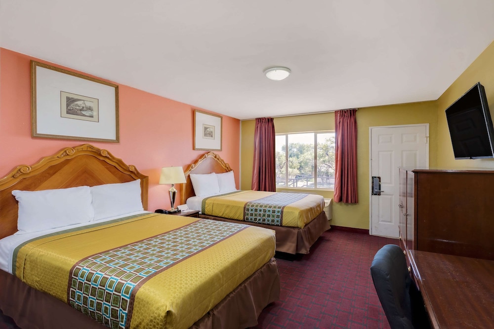 Knights Inn Big Spring 15/38