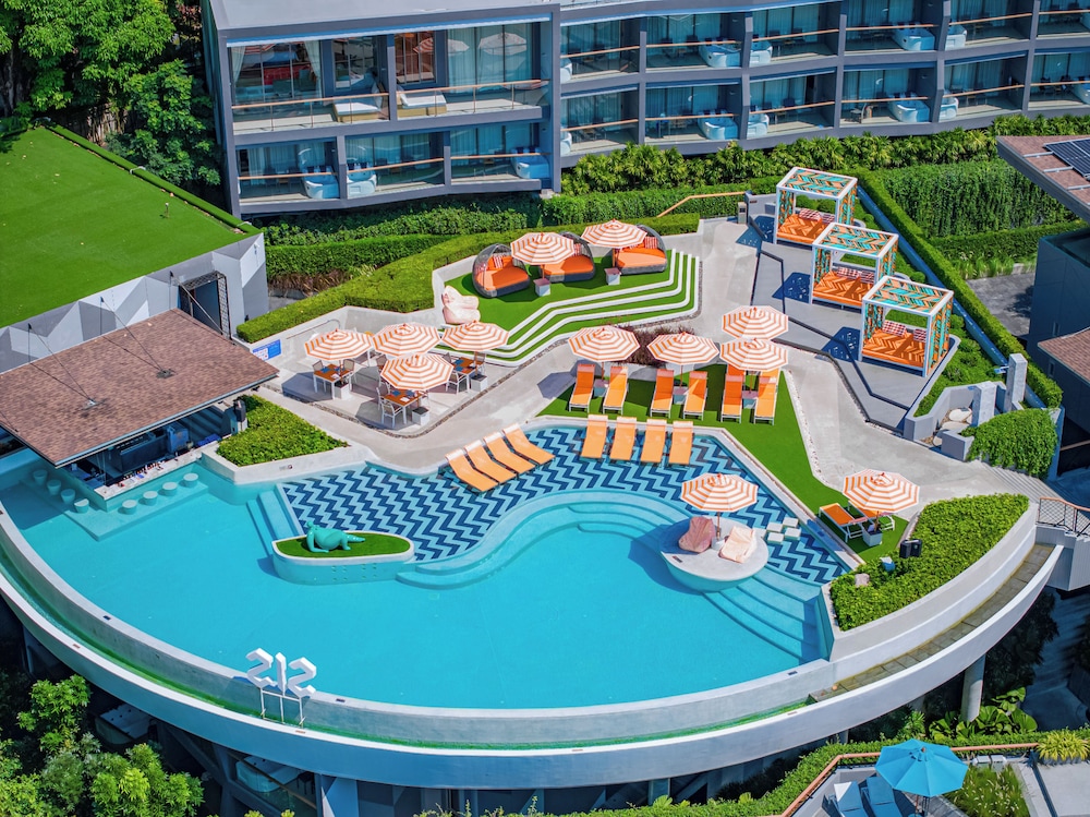 The SIS Kata Resort - Adults Only 44/50