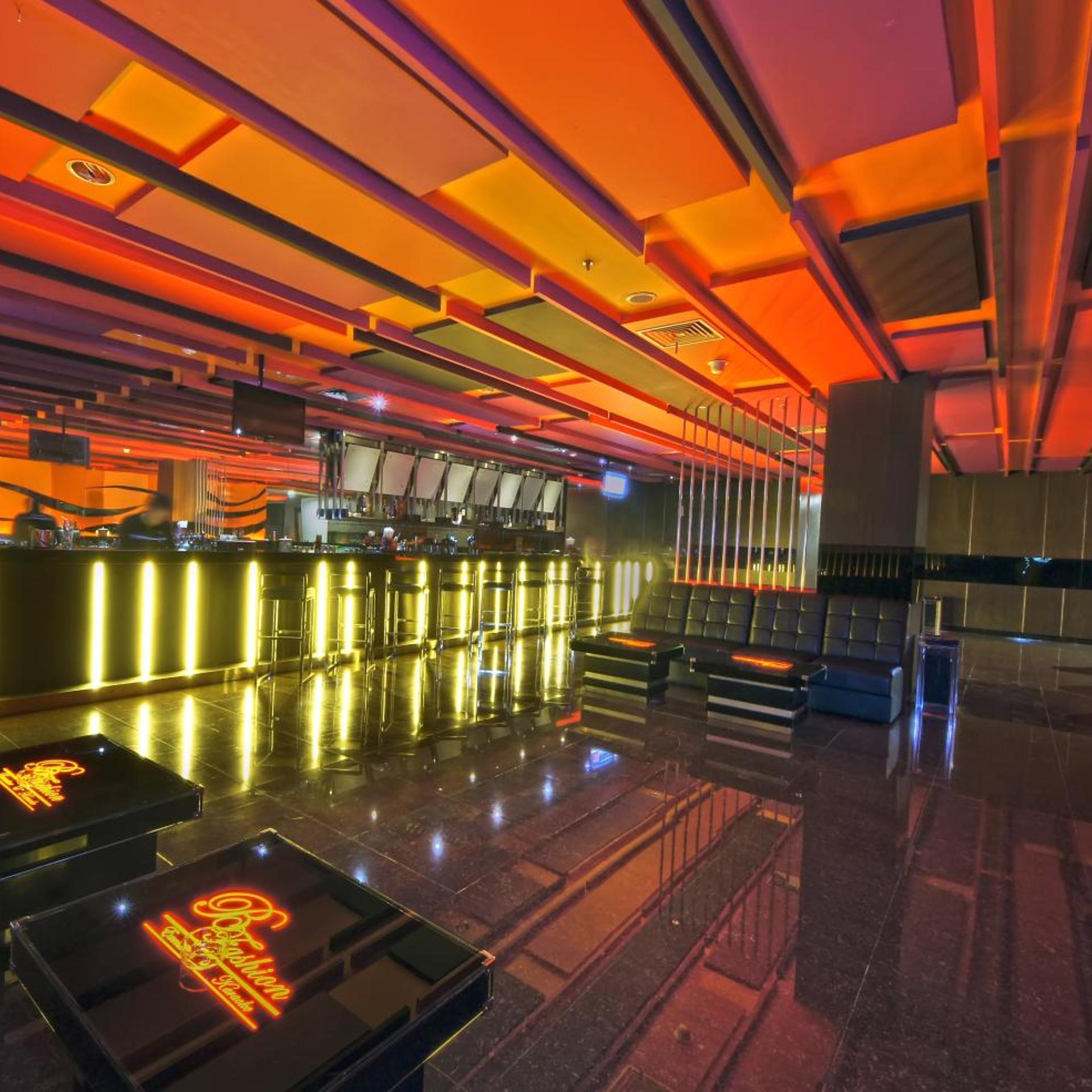 B FASHION HOTEL 30/46