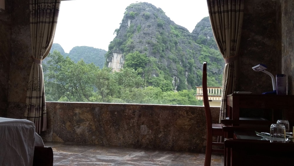 Limestone Boutique Hotel 32/76