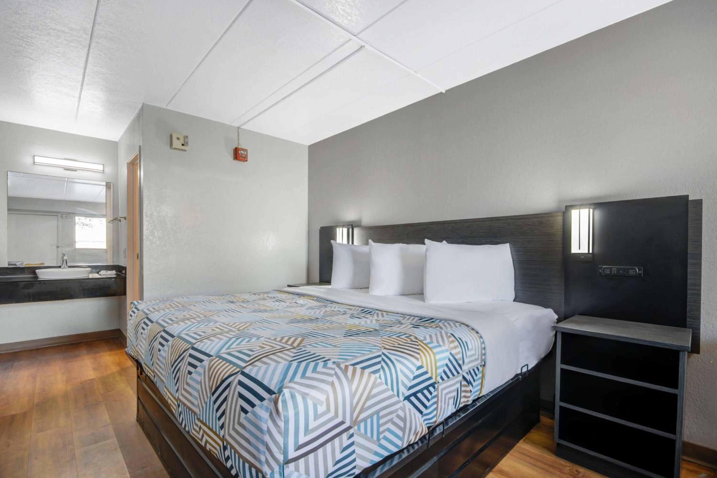 غرفة بسرير كينج، Motel6 York, PA 10/10