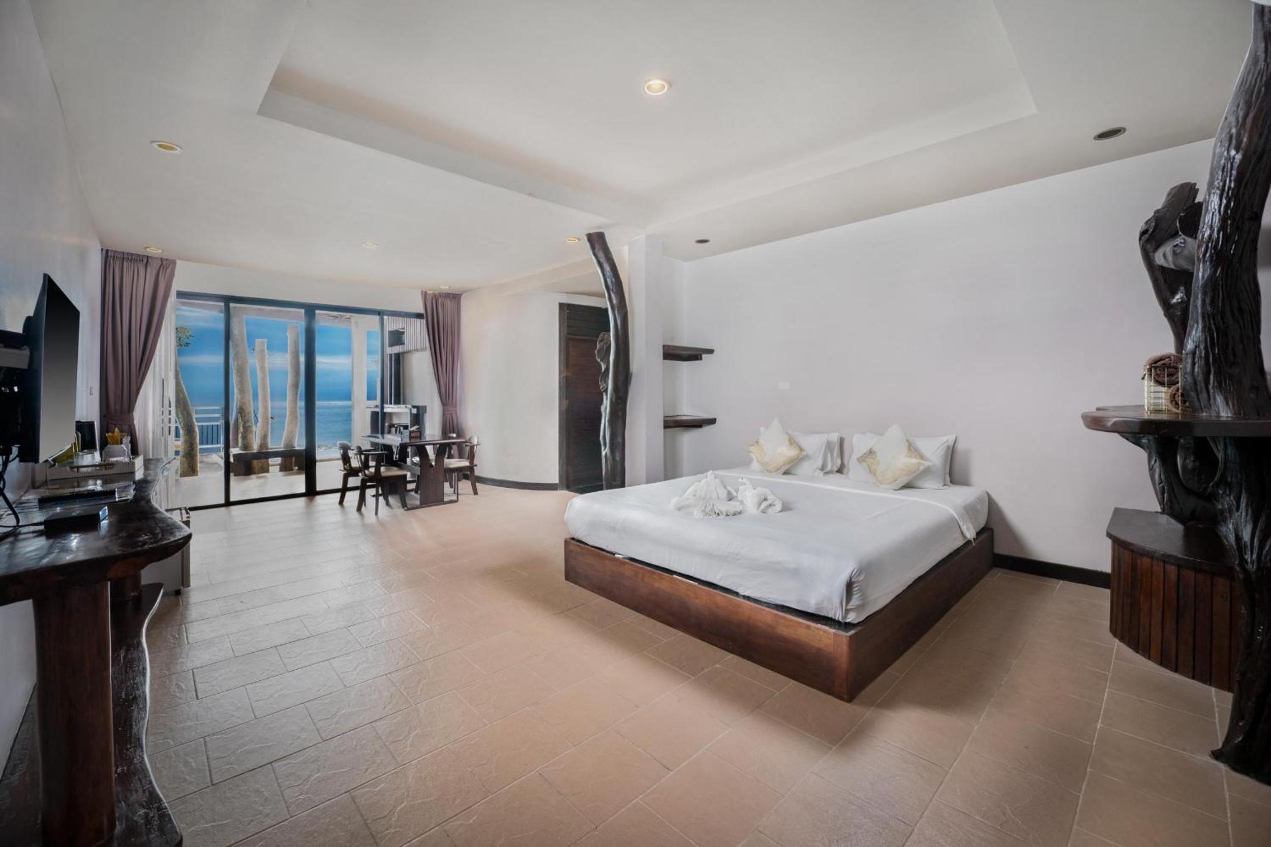 2 Bedrooms, Villa, Ocean View, Private Pool, Hill Side